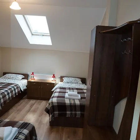 City Hostel *